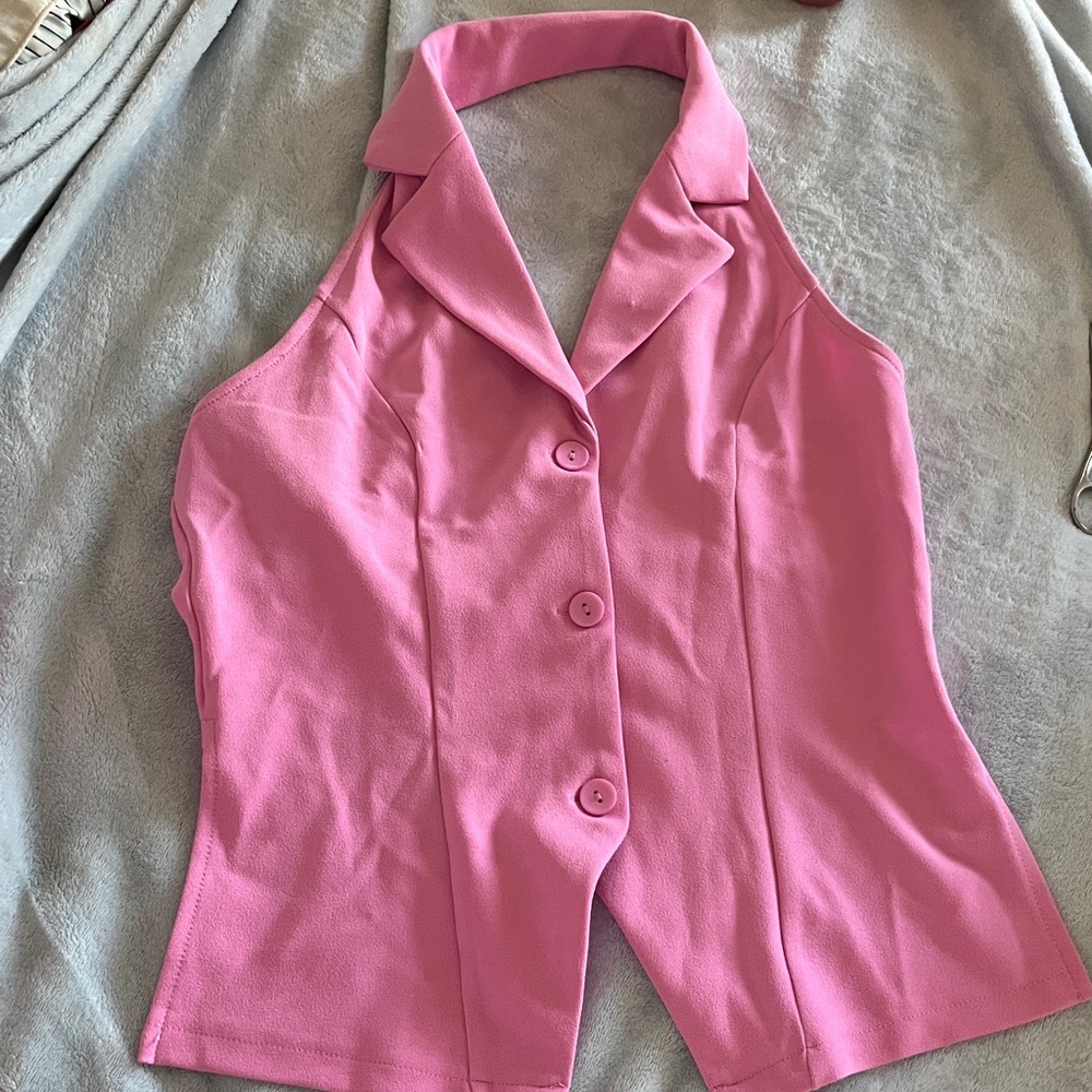 Chic Women's Pink  halter top and short set
